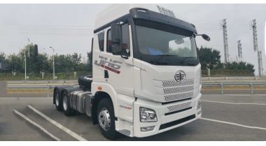 Faw JH6 Tractor Head Truck for Sale in Tanzania