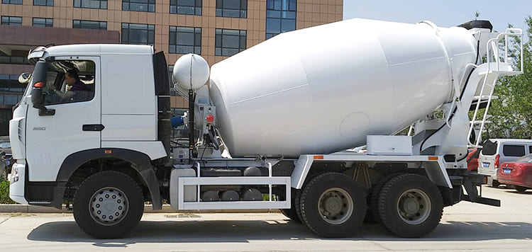 Sinotruk Howo A7 380 Cement Mixer Truck