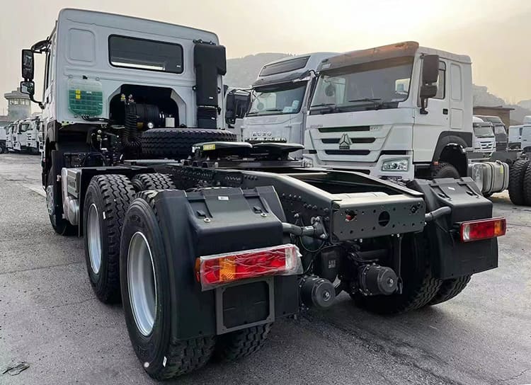 Howo 371 Tractor Head Price for Sale in Tanzania