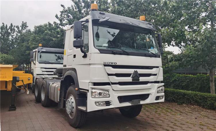 Truck Tractor Sinotruk Howo 371/340/336 Price 6x4 for Sale In Guinea Victoria,GN - Howo cnhtc