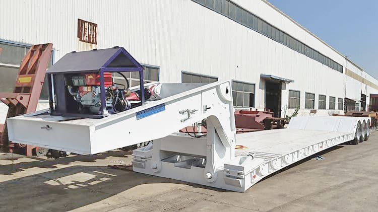 3 Axle Hydraulic Detachable Gooseneck Trailers for Sale in Guinea Labe