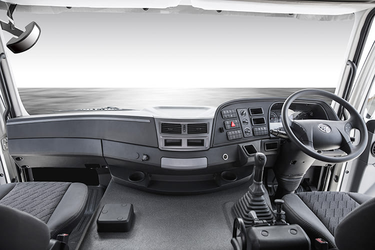 Foton Truck Price in Tanzania | Foton EST | Foton 6x4 | Foton Tractor Head for Sale in Dar Es Salaam