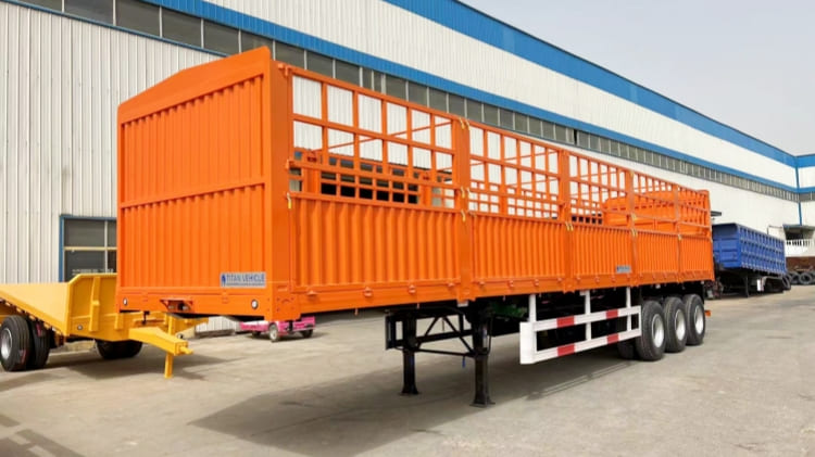China 3 Axle 60 Ton Fence Cargo Truck Trailer for Sale in Guinea Kindia