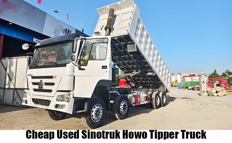 Sinotruk Howo 8x4 Cheap Used Tipper Trucks for Sale in Tanzania