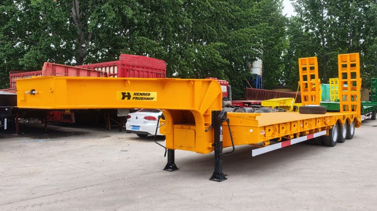 Henred Fruehauf Trailers Prices - 3 Axle Lowbed Trailer in Zambia