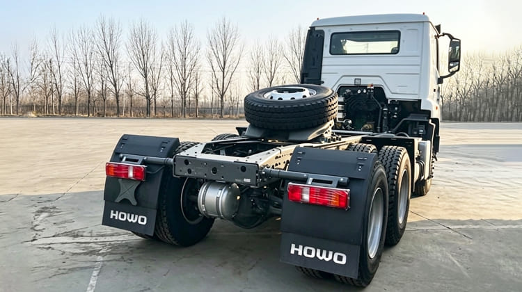 Brand New CNHTC Howo NX 6x4 Tractor Truck Price in Dar es Salaam