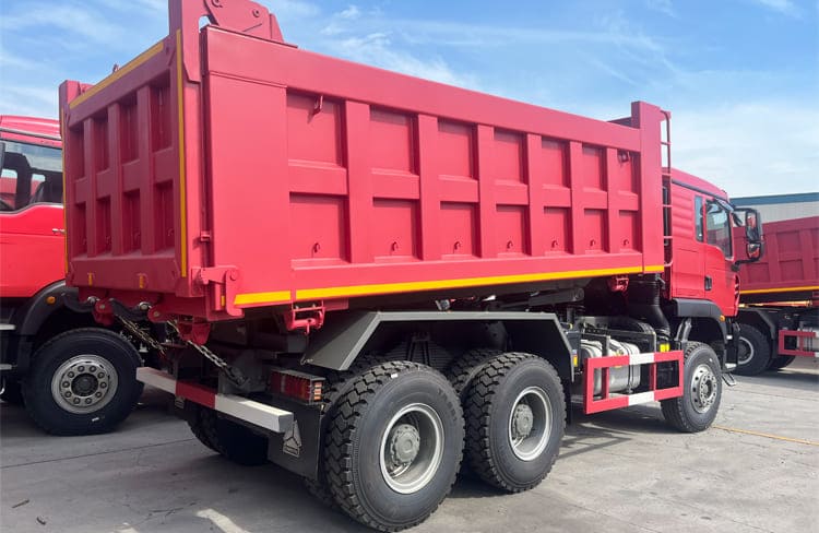Sinotruck Howo 6x4 Dump Truck Price for Sale in Dar es Salaam