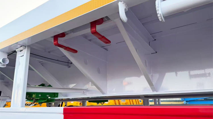 CIMC Semi Trailer VS Titan Flatbed Semi Trailer for Sale in Tanzania
