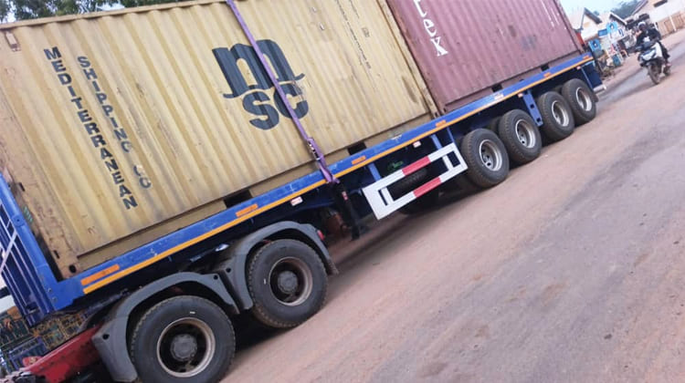 Tri Axle Semi Truck Flatbed Trailer for Sale in Zambia 