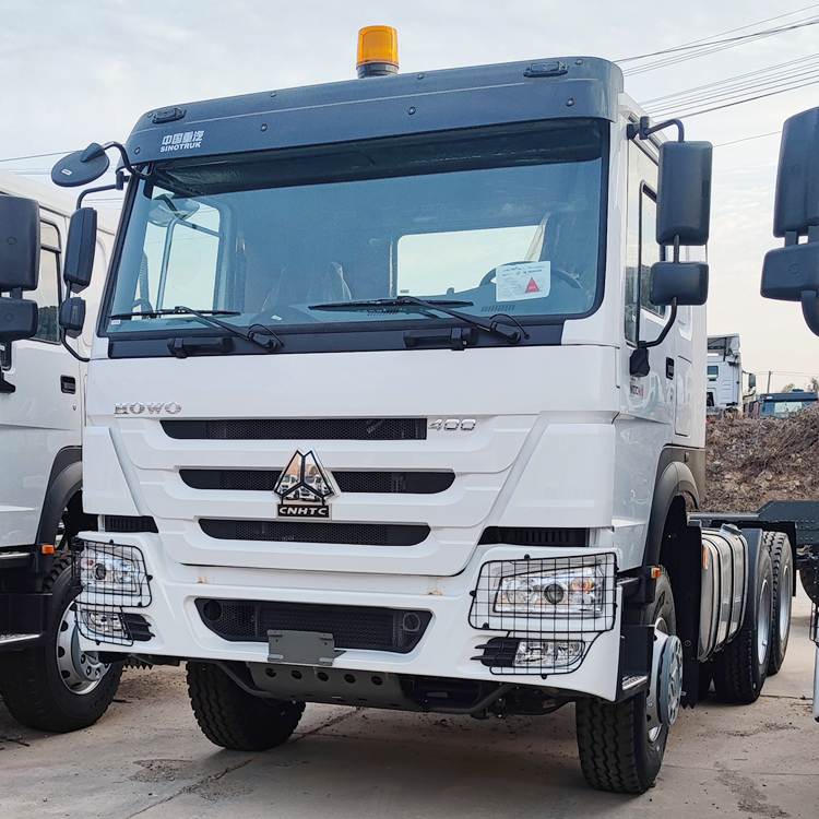 Sinotruk Howo 400 6x4 Tractor Truck