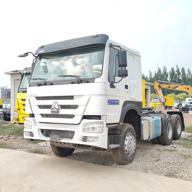 Used Howo 6x4 tractor