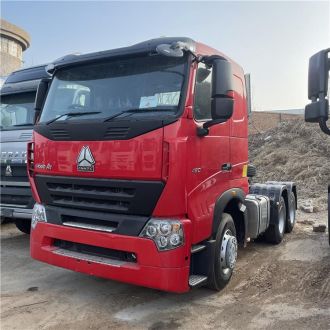 Howo A7 6x4 Tractor Head